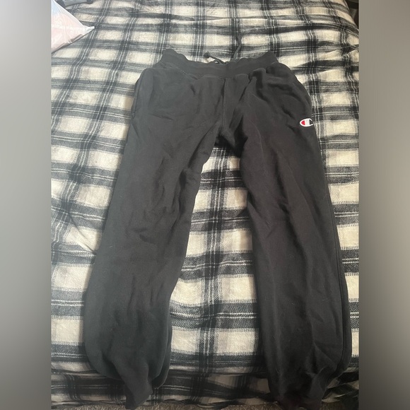 Champion joggers, sized medium - Picture 1 of 2